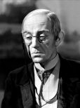 Alec Guinness