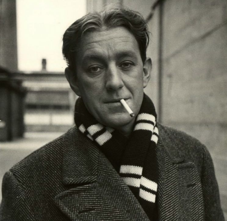 Alec Guinness