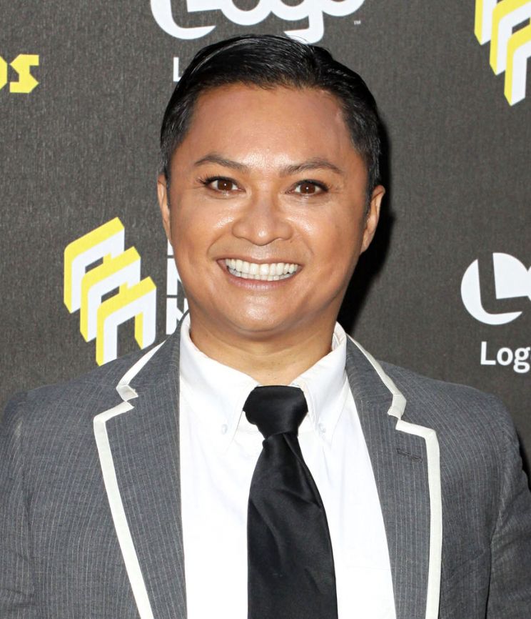 Alec Mapa