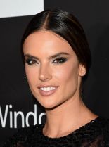 Alessandra Ambrosio photo