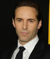 Alessandro Nivola