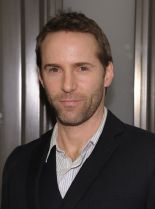 Alessandro Nivola