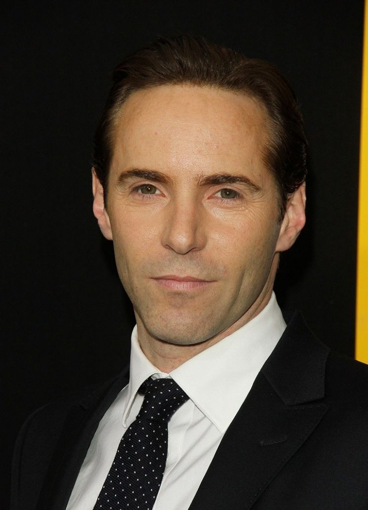 Alessandro Nivola