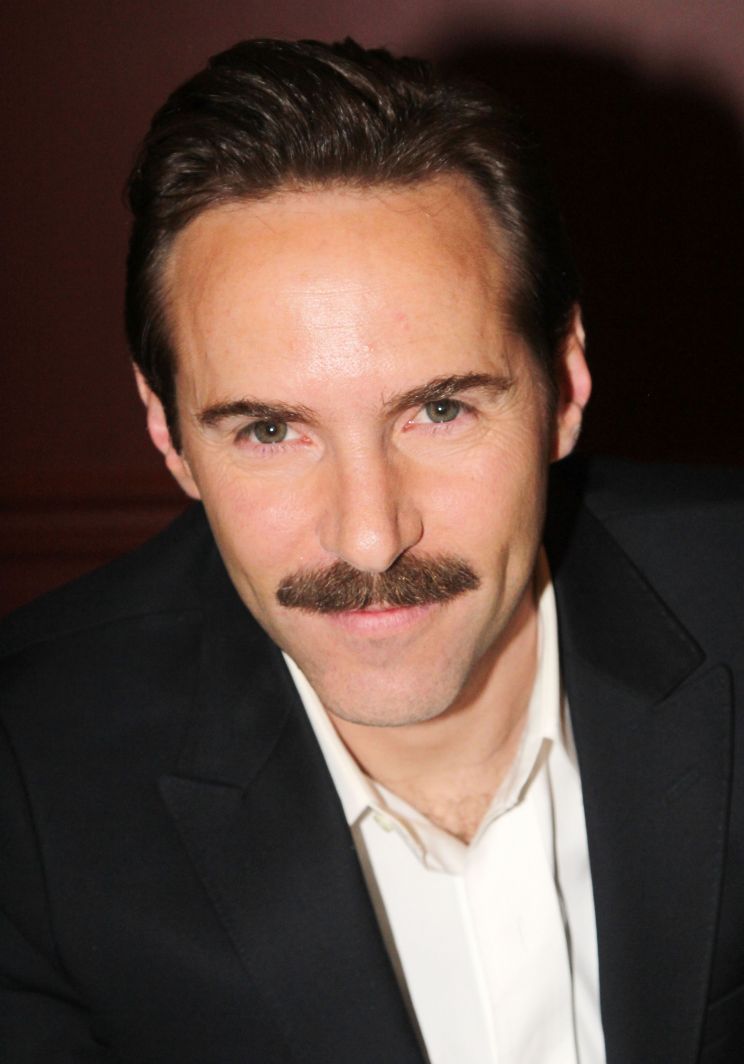 Alessandro Nivola