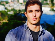 Alex Cubis photo