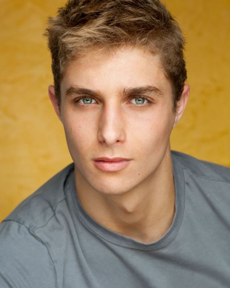 Alex Cubis