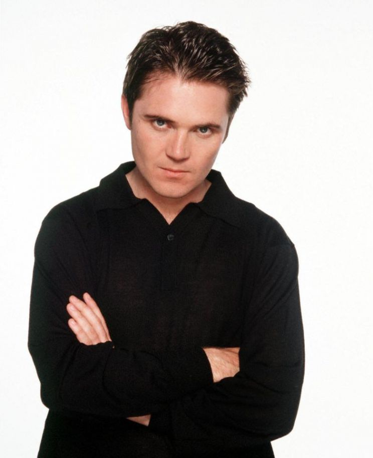 Alex Ferns