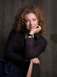 Alex Kingston