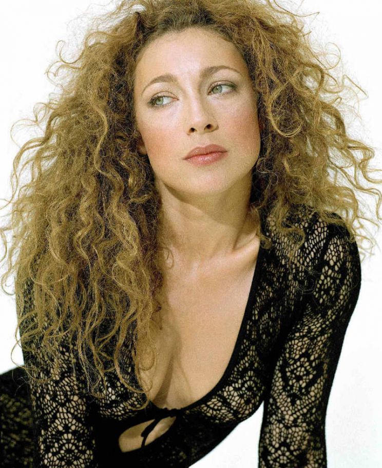 Alex Kingston