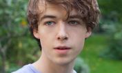 Alex Lawther