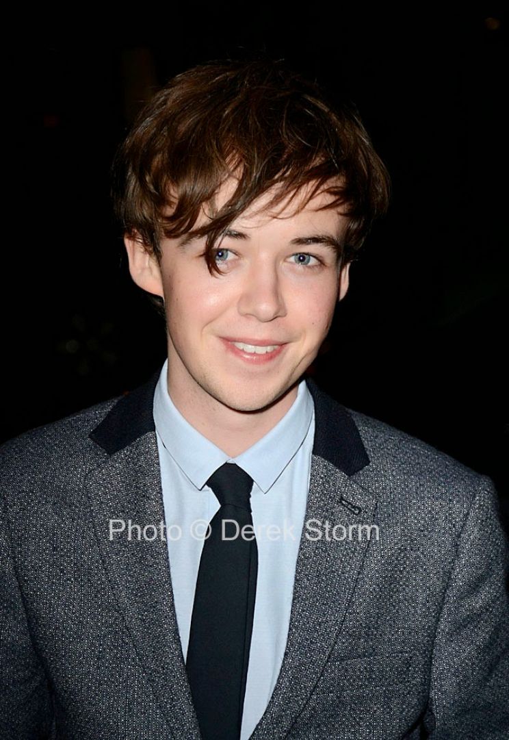 Alex Lawther