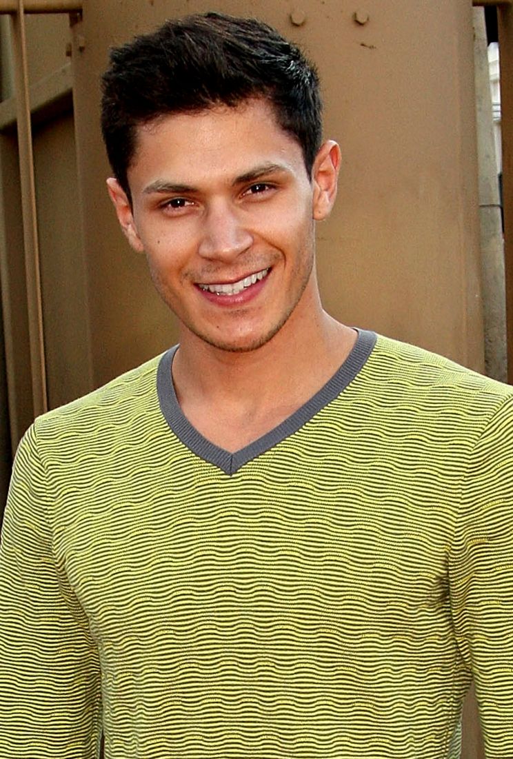 Alex Meraz