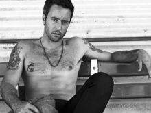 Alex O'Loughlin