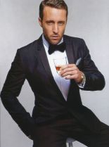 Alex O'Loughlin