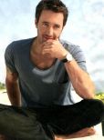 Alex O'Loughlin