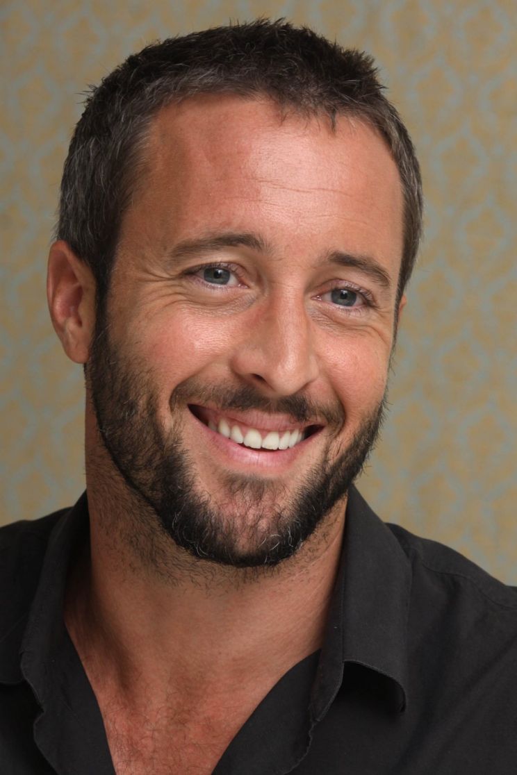 Alex O'Loughlin