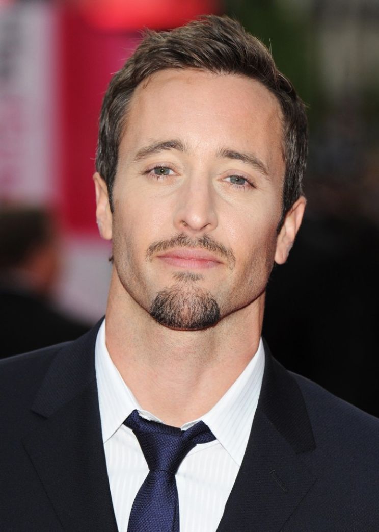 Alex O'Loughlin