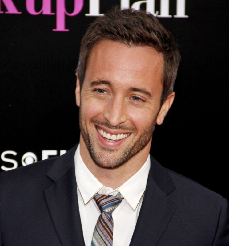 Alex O'Loughlin