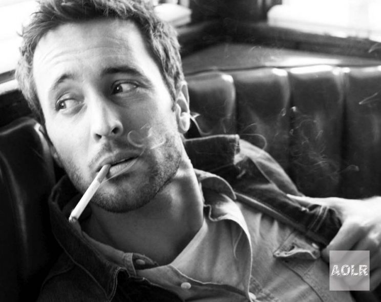 Alex O'Loughlin