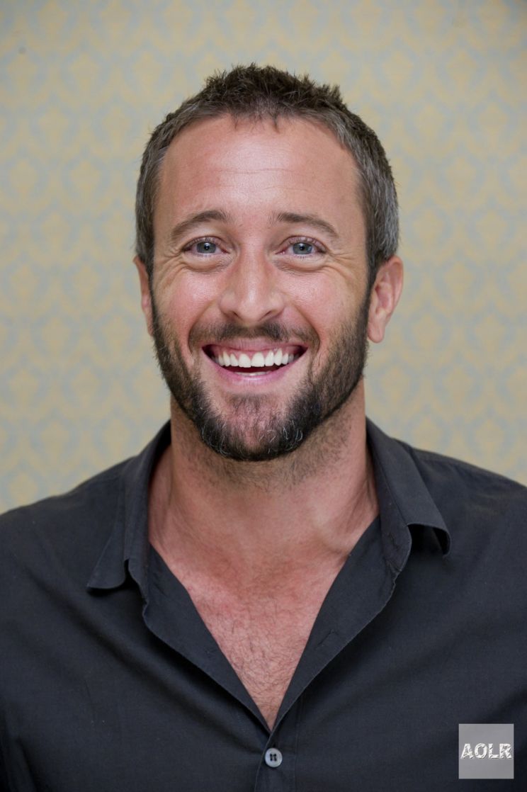 Alex O'Loughlin