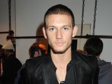 Alex Pettyfer