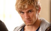 Alex Pettyfer