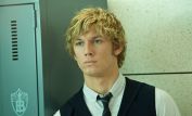 Alex Pettyfer