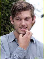 Alex Pettyfer photo
