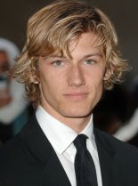 Alex Pettyfer