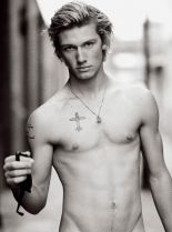 Alex Pettyfer