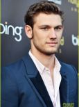 Alex Pettyfer