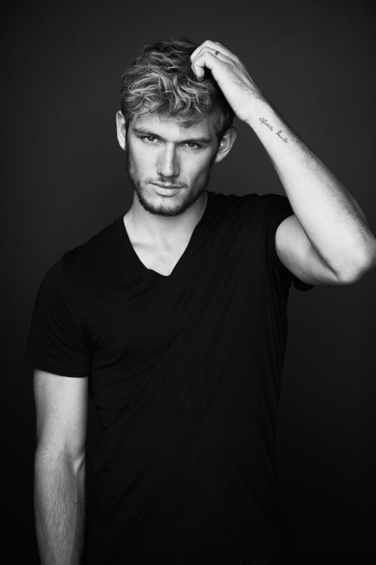 Alex Pettyfer