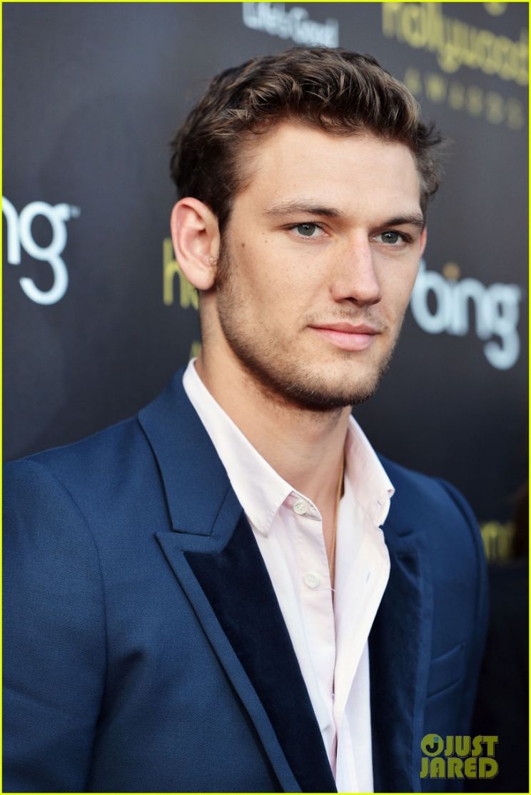 Alex Pettyfer