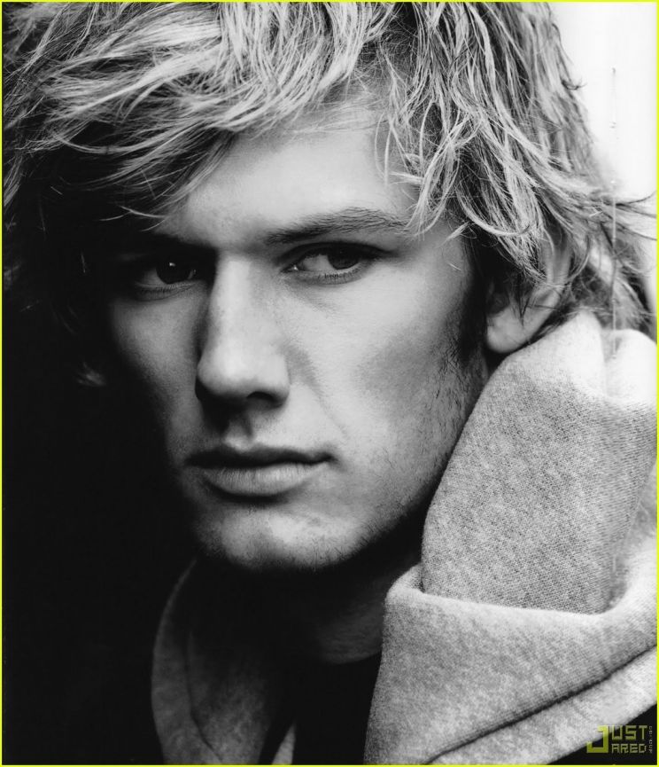 Alex Pettyfer