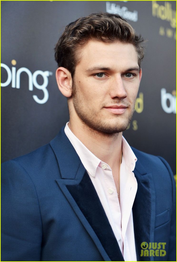 Alex Pettyfer