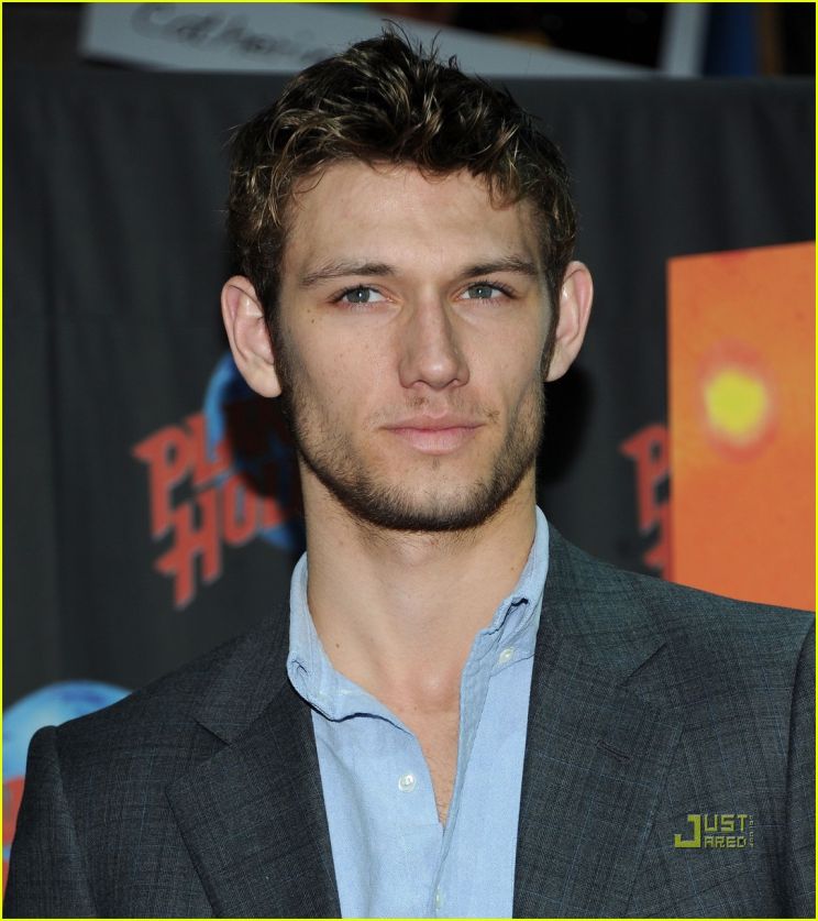 Alex Pettyfer