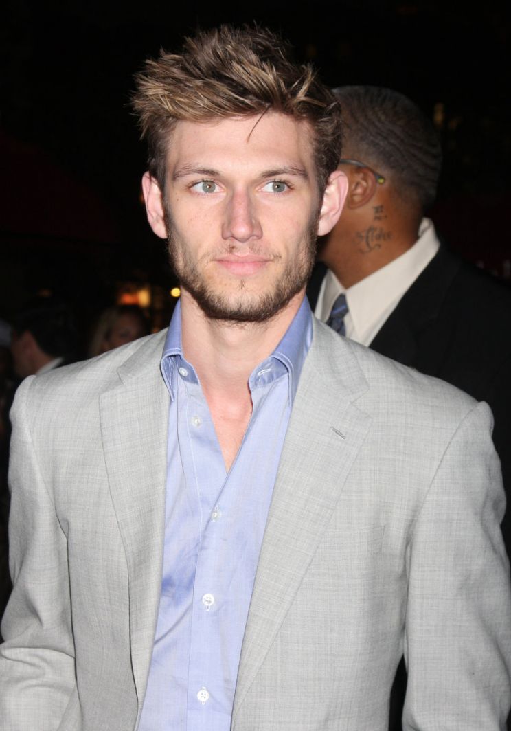 Alex Pettyfer