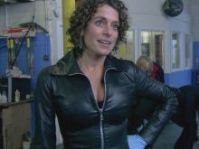 Alex Polizzi