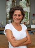 Alex Polizzi