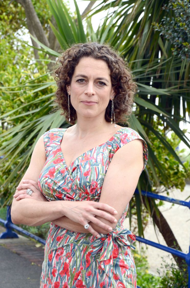 Alex Polizzi