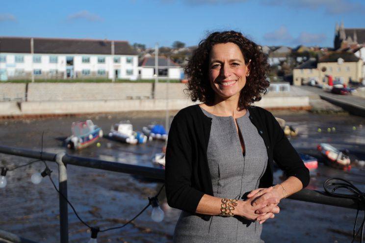 Alex Polizzi