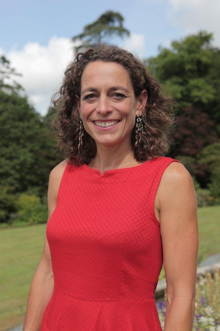 Alex Polizzi