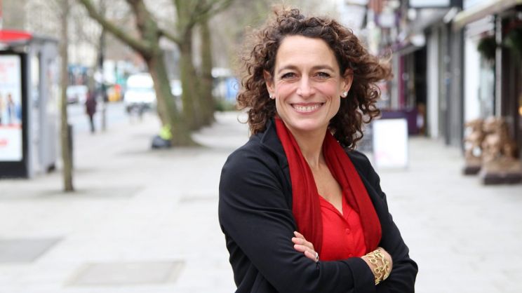 Alex Polizzi