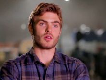 Alex Roe