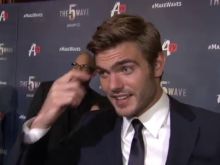 Alex Roe