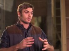 Alex Roe #136269 picture (Landscape Medium)