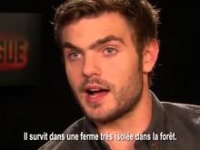 Alex Roe