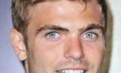 Alex Roe