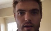 Alex Roe