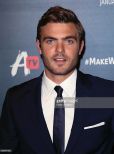 Alex Roe